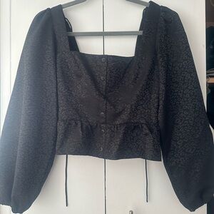 Black Puff Sleeve Cropped Blouse